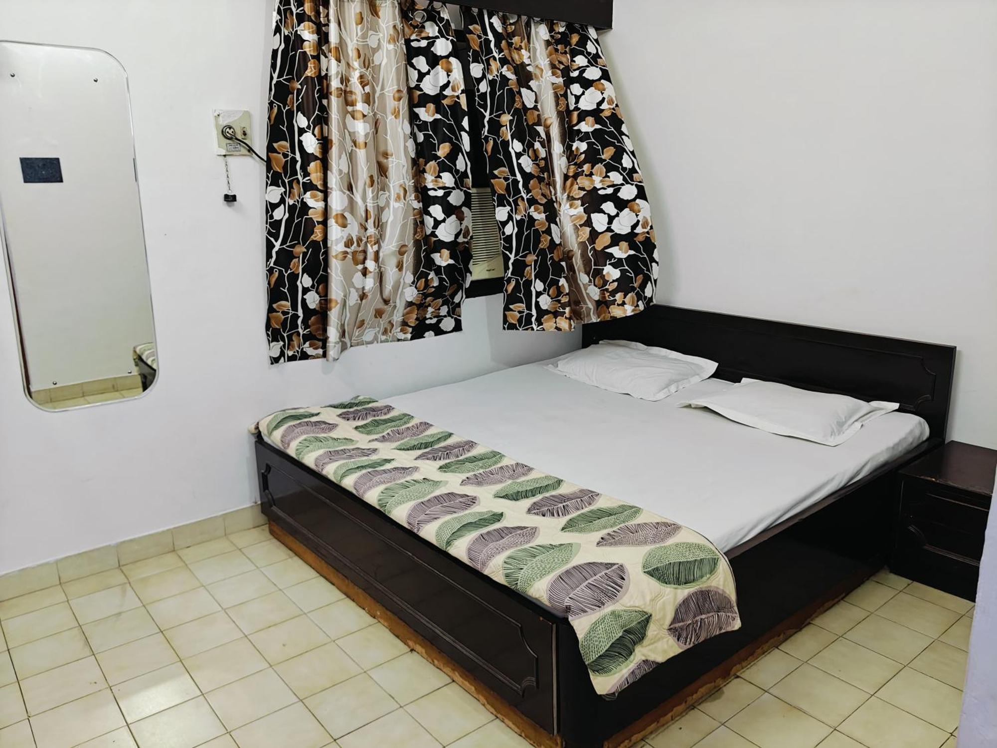 Kiara Home Stays Varanasi Exteriör bild